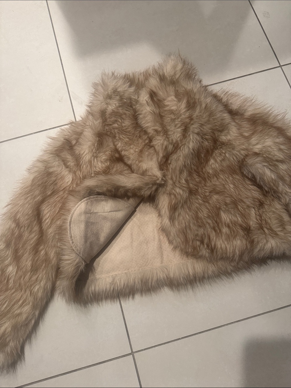 Faux Fur Cropped Jacket - White & Black - Picture 2 of 3
